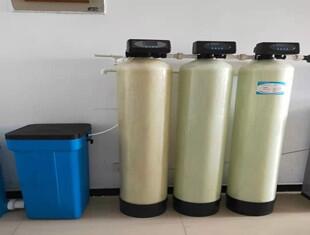 豐臺區(qū)水處理老店全自動軟化水設備冀誠科玻璃鋼罐體