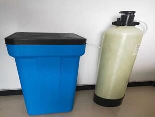 朔州市水處理老店全自動軟化水設備冀誠科玻璃鋼罐體